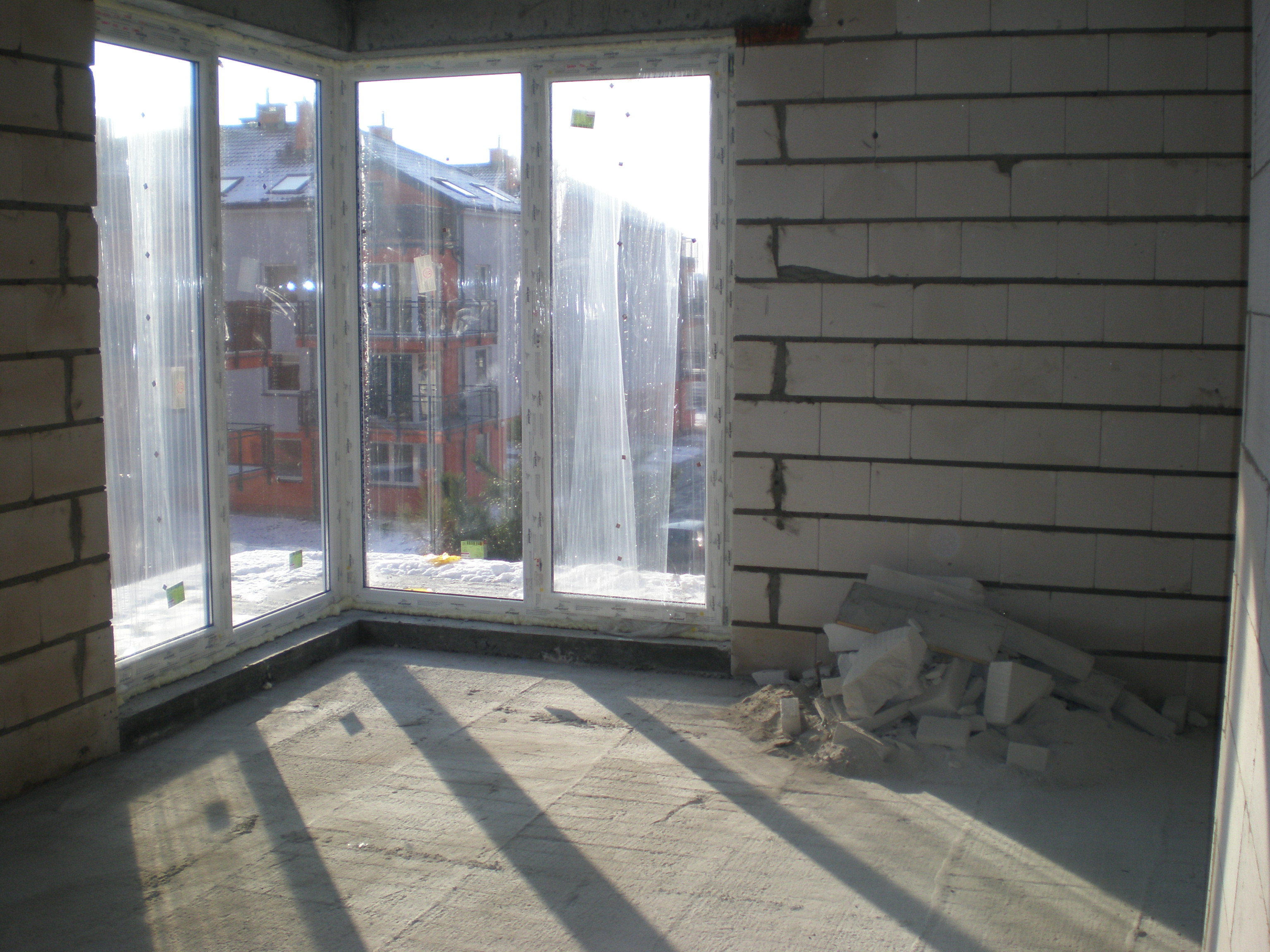 z dnia 01 lutego 2012
